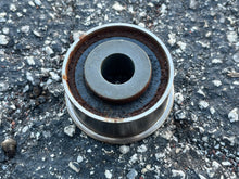 Cargar imagen en el visor de la galería, BF 250 175 hp Honda TIMING BELT IDLER koyo seiko 14550-ZY3-003 Four Stroke 200 225 hp 2002-up
