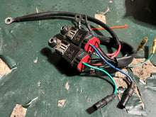 Charger l'image dans la galerie, 125 115 100 hp Mercury TRIM HARNESS 84-819514A15 848M0092077 two stroke
