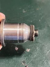 Charger l'image dans la galerie, 250 300 hp Yamaha HPDI FUEL INJECTOR 60V-13761-00-00 e7t25080 two stroke 2003-2009 some compatibility 200 225 hp cleaned
