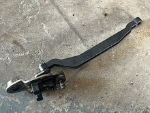 Load image into Gallery viewer, 175 150 135 115 hp Ficht Evinrude NEUTRAL SAFETY SWITCH &amp; CABLE 0586130 LEVER 0343118 0439333 two stroke
