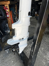 Cargar imagen en el visor de la galería, MFS 5 hp Tohatsu propane powered outboard motor with 30” lower unit Four Stroke MFSSCLPG
