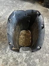 Load image into Gallery viewer, f 100 80 hp Yamaha BOTTOM COWLING APRON 67F-42741-01-8D 67F-42741-00-4D four stroke 2000-2017 some 80 100 115 hp compatibilit

