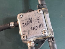 Cargar imagen en el visor de la galería, 40 30 50 60 hp Mercury 899106T01 FUEL PUMP &amp; FUEL FILTER 879884T with hoses Four Stroke EFI 2008
