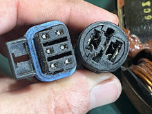 Charger l'image dans la galerie, 175 HP Johnson 0584981 STATOR 584981 oem Two Stroke ois electrical 105 150 hp 1991-2006
