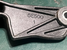 Charger l'image dans la galerie, 115 hp Yamaha MAGNETO CONTROL LEVER 6E5-41632-01-94 6E5-41631-01-1S 6E5-41632-02-1S 6E5-41631-01-94, MAGNETO CONTROL ROD 688-
