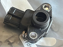 Charger l'image dans la galerie, f 150 hp Yamaha map PRESSURE SENSOR 63P-82380-00-00 four stroke 2005-2024
