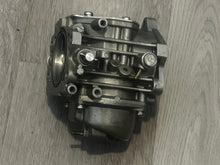 Load image into Gallery viewer, 250 hp Yamaha CARBURETOR 1 61A-14100-03-00 two stroke 76 degree

