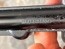 Load image into Gallery viewer, f 115 hp Yamaha DELIVERY PIPE fuel rail 6EK-13160-00-00 four stroke 2014-2021 some 130 hp compatibility
