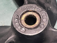 Charger l'image dans la galerie, OMC 391534 PROPELLER 3 blade Superseded by 0763586 - PROPELLER 8.25X9 with prop nut &amp; pin
