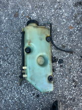 Charger l'image dans la galerie, 250 hp Mercury OIL TANK 818456A1 1270-830889A4 with switch 87-856156A2 two stroke EFI 1994-1996 some compatibility 225 300 hp

