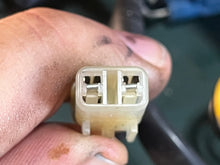 Cargar imagen en el visor de la galería, BF 50 40 hp Honda 32520-ZV5-821 REMOTE CONTROL CABLE harness NLA BAYS BAZS outboard four stroke 1997+
