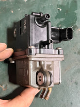 Load image into Gallery viewer, MFS 20 15 9.9 hp Tohatsu 3RS101500 fuel VAPOR SEPARATOR vst four stroke 2017-2022 MFS20e (Copy)
