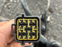 Charger l'image dans la galerie, f 350 300 hp Yamaha 6AW-82590-01-00 WIRE HARNESS ASSY four stroke 2008-2009
