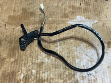 Charger l'image dans la galerie, DF 250 225 200 hp Suzuki 34801-93J03 TRIM SENDER ASSY four stroke 2007 - 2014
