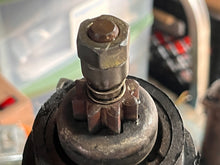 Cargar imagen en el visor de la galería, 150 175 200 hp Mercury STARTER MOTOR 50-49472-1 starting 8-tooth Two Stroke 2.4 2.5 1985-2005
