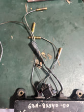 Charger l'image dans la galerie, 150 - 200 hp Yamaha 62H-85540-00-00 CDI CU2682 1994-95 two stroke super# 62H-85540-00-00
