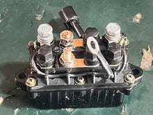 Charger l'image dans la galerie, 150 175 200 225 250 hp Yamaha 68F-81950-00-00 60V-81950-00-00 RELAY ASSY two stroke OEM 2000-2009
