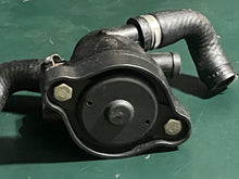 Cargar imagen en el visor de la galería, 90 - 200 hp Evinrude 5009789 VALVE, Pressure relief assembly oem 351964 Blow Off two stroke
