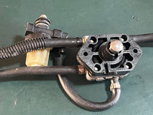 Cargar imagen en el visor de la galería, 40 30 50 60 hp Mercury 899106T01 FUEL PUMP &amp; FUEL FILTER 879884T with hoses Four Stroke EFI 2008
