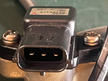 Charger l'image dans la galerie, f 225 Yamaha 69J-14960-00-00 BODY ASSY throttle 68V-82380-00-00 PRESSURE SENSOR intake oem FOUR STROKE 200 225 hp
