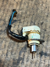 Cargar imagen en el visor de la galería, F 50 hp Yamaha 62Y-14380-00-00 primer starter 1995-2000 62Y-14380-10-00
