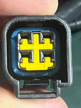 Charger l'image dans la galerie, 150 hp Yamaha CDI CONTROL UNIT 6G6-85540-00-00 two stroke 1996-1999 cu2684
