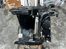 Charger l'image dans la galerie, 40 45 30 50 60 hp Mercury Yama-Merc MIDSECTION with POWER TRIM four stroke SWIVEL BRACKET 850066A1 STEERING ARM 825222F3 SWIV
