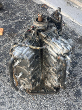 Load image into Gallery viewer, DT 150 200 Suzuki EFI Powerhead 11300-87D85-0ED Two Stroke good compression #3
