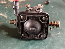 Cargar imagen en el visor de la galería, sold aug2026—-40 - 200 hp Johnson Evinrude STARTER SOLENOID 0586180 two stroke 1997-2005
