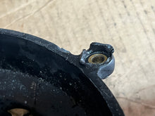 Cargar imagen en el visor de la galería, DF 40 50 hp suzuki Flywheel Cover 11511-87j00 1999-2010 four stroke
