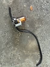 Cargar imagen en el visor de la galería, f 225 hp Yamaha 65L-24560-00-00 FUEL FILTER ASSY water separator 69J-24566-00-00 bracket FOUR STROKE 1997-2005 150 200 250 hp
