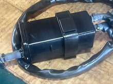 Cargar imagen en el visor de la galería, vf 90 hp Yamaha 6C5-86120-00-00 SOLENOID VALVE 2011-2022 40-300hp CANISTER intake fuel 69J-24170-00-00 75-300 hp
