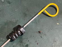 Cargar imagen en el visor de la galería, f 90 hp Yamaha OIL LEVEL PLUG  6D8-15362-00-00 dipstick FOUR STROKE 2005-2017 some compatibility 75 80 115 hp
