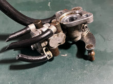 Load image into Gallery viewer, 115 hp Yamaha OIL INJECTION PUMP 6N7-13200-00-00 two stroke 1990-2001 some 130 hp compatibility
