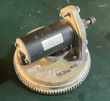 Cargar imagen en el visor de la galería, 8 9.8 hp Tohatsu Nissan 3B2061941 FLYWHEEL CUP, 350760110 BRACKET, 350-76010-0 350760100 STARTER MOTOR f &amp; p type electric st
