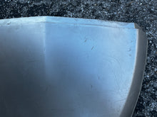 Charger l'image dans la galerie, BF 150 135 115 hp Honda 63716-zy6-010za lower side cover PORT Bottom Cowl
