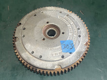 Charger l'image dans la galerie, 70 75 hp Johnson Evinrude 0581994 0581995 0583222 581111 Flywheel two stroke 3 cylinder 1978 OEM 0581545 0582166 0582451 0582
