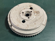 Cargar imagen en el visor de la galería, DT 8 HP Suzuki 32102-98130 FLYWHEEL magneto TWO STROKE oem
