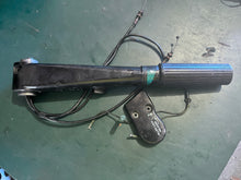 Charger l'image dans la galerie, 8 9.9 hp Mercury 8M0051374 TILLER HANDLE assy 896289A01 Four Stroke
