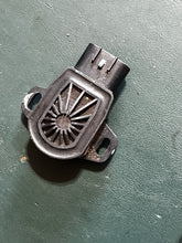 Charger l'image dans la galerie, f 150 hp Yamaha THROTTLE POSITION SENSOR 6S1-85885-00-00 tps Four Stroke 2005-2020
