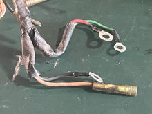 Charger l'image dans la galerie, 90 HP Yamaha 688-82590-11-00 WIRE HARNESS ASSEMBLY 1984-87 oem Two Stroke
