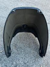 Cargar imagen en el visor de la galería, 350 hp Mercury 8M0100175 885354 REAR COWL bottom VERADO Four Stroke IMPERFECT
