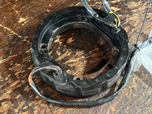 Load image into Gallery viewer, 140 hp Johnson Evinrude V4 looper STATOR 3/9 AMP 0583410 TIMER BASE 0583508 outboard some compatibility 110 120 125 130 1990-
