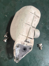 Charger l'image dans la galerie, 150 200 225 Johnson Evinrude POWER TRIM RESERVOIR &amp; CAP 0435341 0769504 Two Stroke some 60-250 hp compatibility
