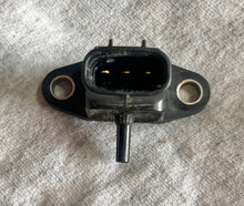 Charger l'image dans la galerie, 135 hp Mercury MAP SENSOR 825862  denso 079800-3380 Two Stroke DFI compatible 150 200 225 hp
