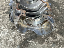 Cargar imagen en el visor de la galería, 300 hp Yamaha HPDI CRANKCASE BLOCK 6D0-15100-00-1S w COVER two stroke HPDI 2003-2009
