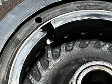 Cargar imagen en el visor de la galería, 200 225 hp Evinrude FLYWHEEL ASSY 583146 583426 two stroke 1992-2002 looper carb
