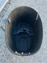 Charger l'image dans la galerie, BF 130 115 hp Honda 63100-ZW5-030ZA ENGINE COVER no decals, flat paint 1999-2006 four stroke outboard
