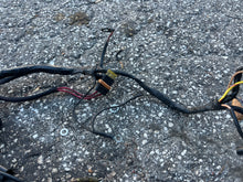 Load image into Gallery viewer, 200 225 250 hp Johnson Evinrude V6 engine harness 0586243 two stroke
