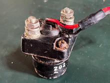 Charger l'image dans la galerie, Hitachi A104-93 RELAY 12 volt Solenoid two stroke outboard
